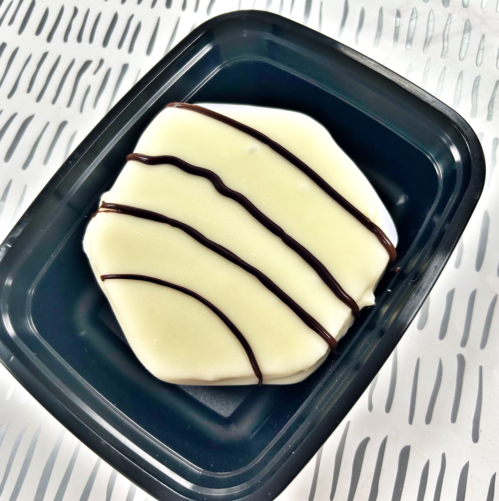 POWER FIT ZEBRA CAKE